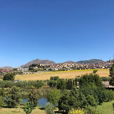 Couette-café Mawi Holidays