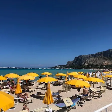Mawi Holidays * San Cipirello